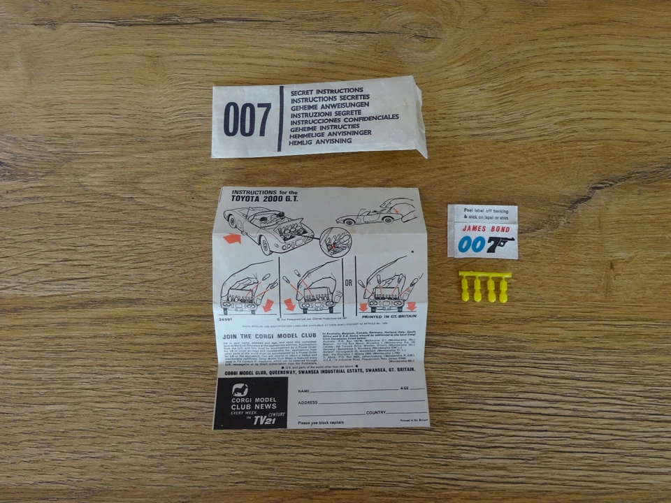Corgi 336 Secret Instructions only James Bond Toyota 2000 GT Zubehör 60er Jahre - Bild 2 von 4