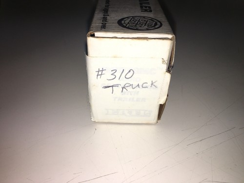 Ertl WhiteGMC Aero Conventional w/Trailer GMC Truck Motorsports 1:64 Semi 9395 - 第 7/7 張圖片