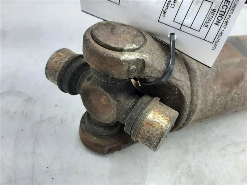 Eje de transmisión delantero con control de freno activo 00-06 GMC YUKON XL 1500 15186002 Foto 2 de 4