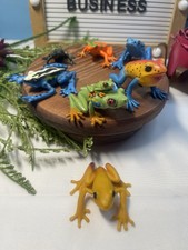 Lot of 7 Poison Dart Frog Figures Safari Ltd ...