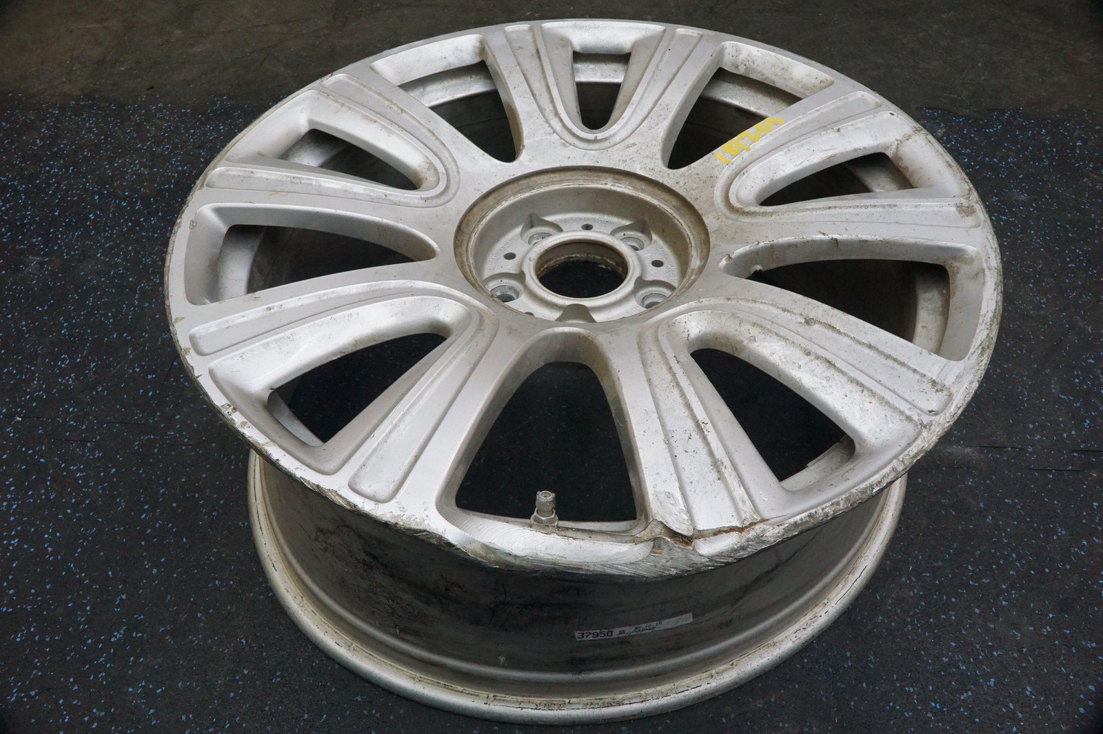 Front Alloy 21X8.5" Wheel Rim 36116864983 Rolls Royce Ghost Wraith Dawn *Note*