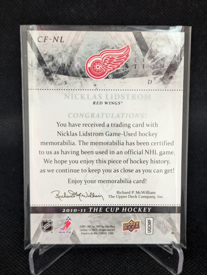 10-11 UD Upper Deck The Cup Foundations Nicklas Lidstrom 1/10 parches cuádruples  Foto 2 de 2