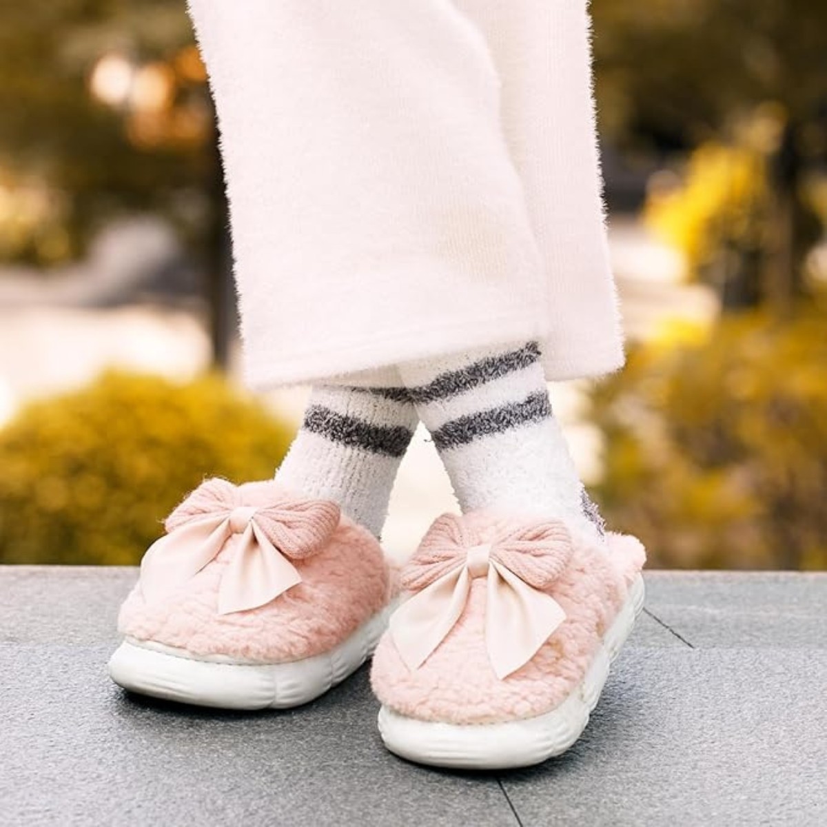 Womens Socks Winter 5 Pairs Cozy Slipper Fluffy Warm Footies Sleeping Soft Knits