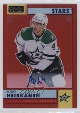 2023-24 O-Pee-Chee Platinum 2022-23 Update Retro Red Rainbow Miro Heiskanen Auto