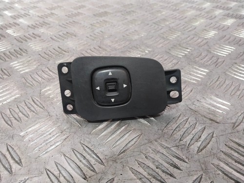 MAZDA MPV II LW Spiegeleinstellschalter LD4766600 2.00 Diesel 100kw 13460652