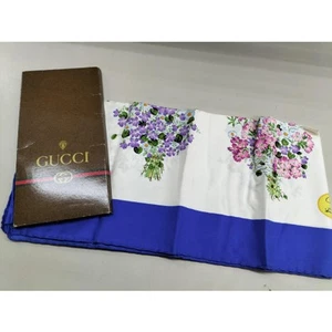 Foulard GUCCI Carré 90 soie motif floral
