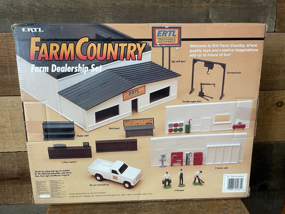 ERTL Farm Country - Farm Dealership - BRAND NEW sealed - Image 2 of 4