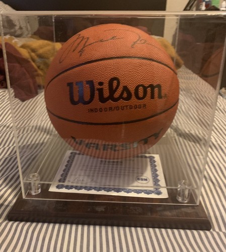 Larry Bird Signed Basketball 