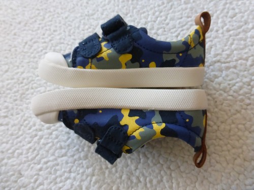 Baby Kinder Schuhe Klett Sneaker von Clarks, Gr. 20 (NEU) - Bild 11 von 12
