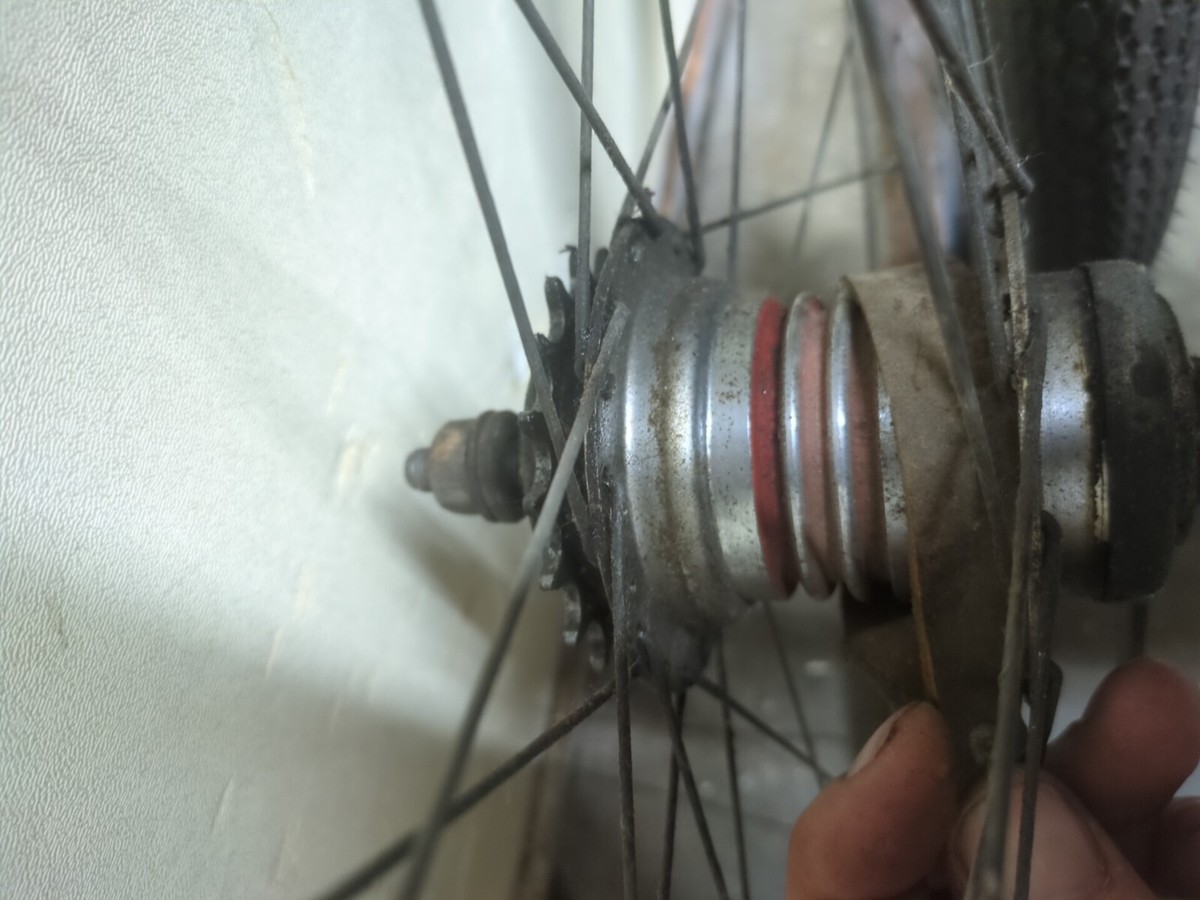 Vtg Schwinn 26” 1 3/4” S7 Bicycle Wheels Bendix Automatic