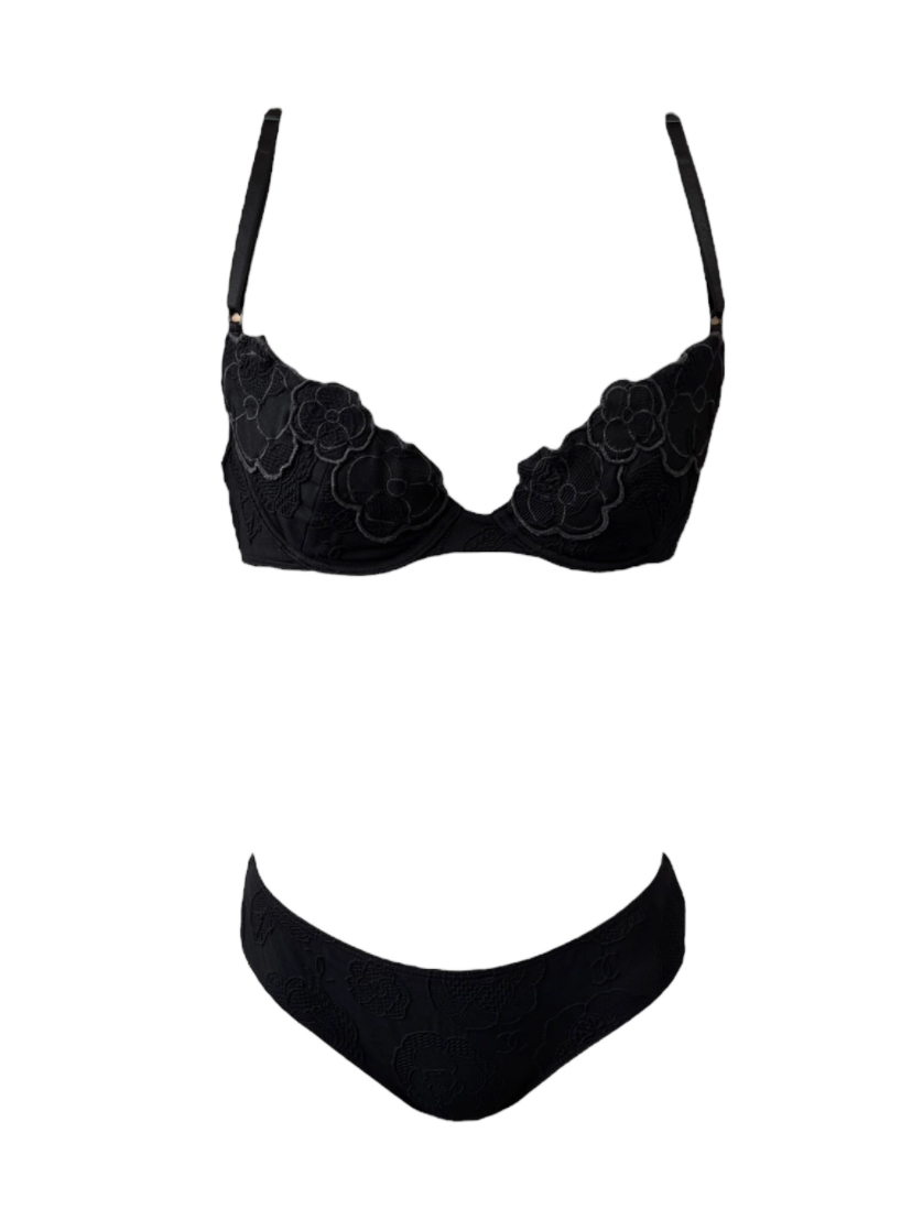 水着・ラッシュガード CHANEL CAMELLIA PATTERN BIKINI 水着・ラッシュガード CHANEL CAMELLIA PATTERN BIKINI CHANEL
