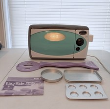 VTG 2003 Hasbro Easy Bake Oven, Model 35230 w/ Accessories Turquoise Works 