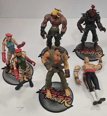 Resaurus STREET FIGHTER figures loose  RYU VEGAALEX AKUMA CAMY (2) CAPCOM