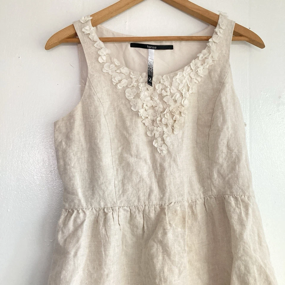Kensie Linen Dress Beige Sleeveless Sheath Natural Neutral Petal Appliqué Sz L - Image 2 of 4