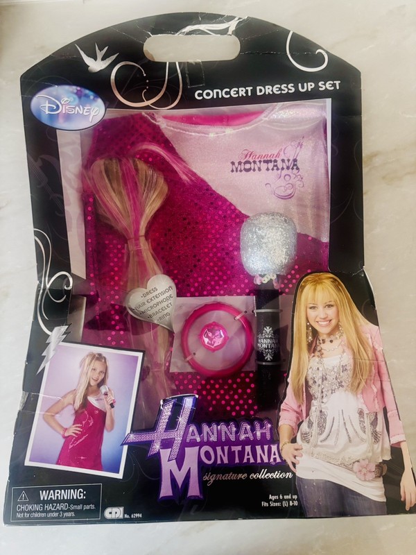 NEW Vintage Disney Hannah Montana "Concert Dress Up Set" 2008