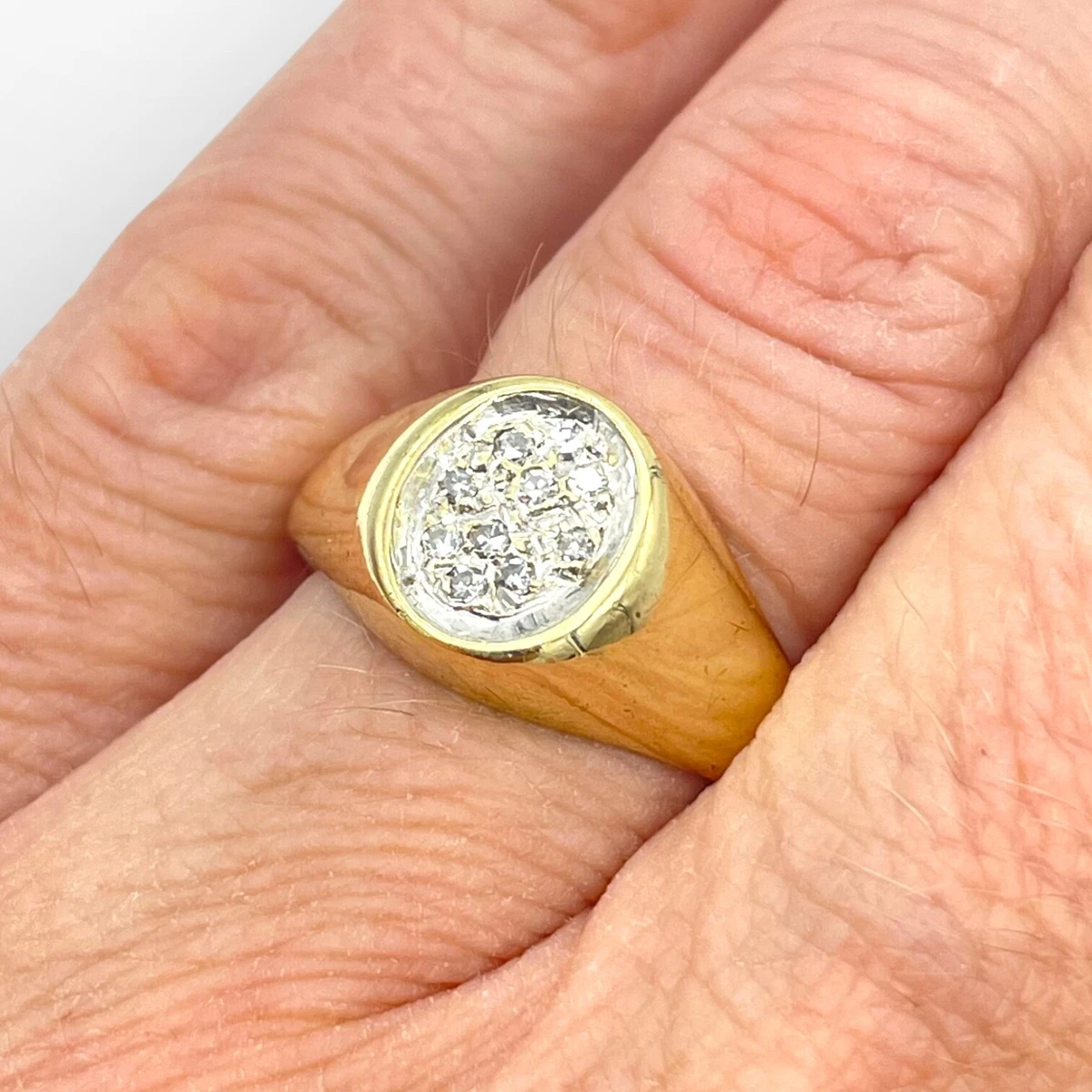 Goldsmiths signet deals ring