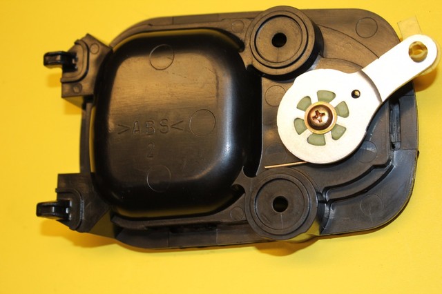 Trunk opener lexus