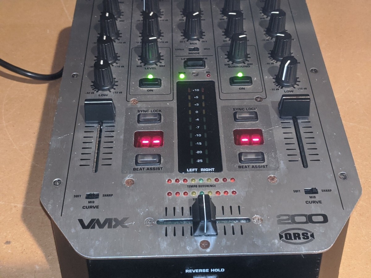 Behringer VMX200 PRO VCA PROFESSIONAL DJ Mixer 2 CHANNEL
