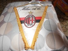 GAGLIARDETTO      MILAN  A.C.    CM  24 X  CM 32
