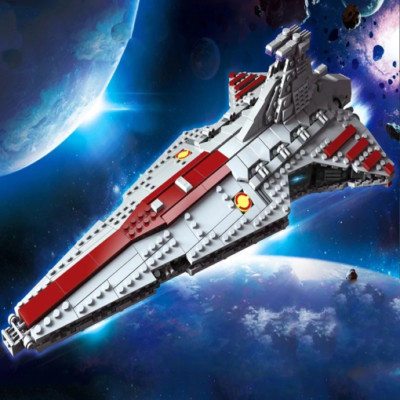 Jie Star 67106 Venator Attack Cruiser | Sternenzerstörer mit 960 Teilen