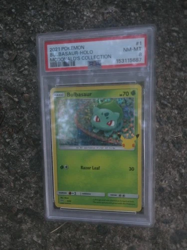 Bulbasaur 1/25 McDonald's HOLO NM PSA 8. Pokemon McDonald's Collection - 2021
