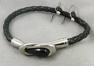 Signed Toscara S Steel braided black leather bracelet 7.5 in onyx plus earrings