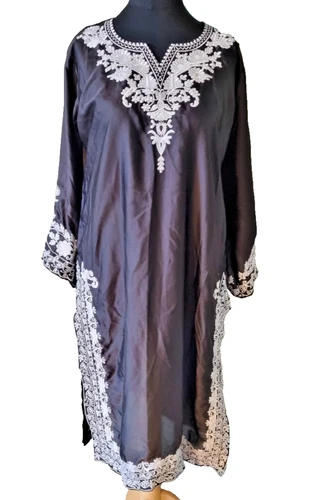 Ayesha Black Kaftan Size 16  Large lace Embroidered womens