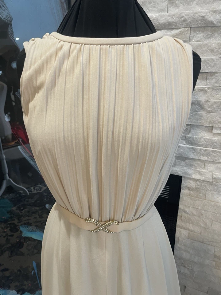 Vintage 1970s Cream Beige Maxi Sleevless Gown Pleated Sweep By Paul Stanley - Image 3 of 4