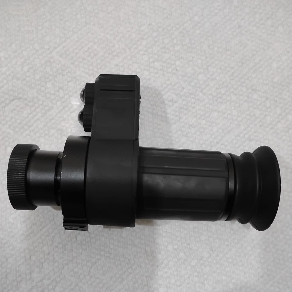 7X Gafas de Visión Nocturna Montadas en Cabezal de Aumento NVG Distancia Visual 350M EE. UU. Foto 2 de 4