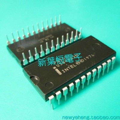1x  P82530-6 , IC, Multi Protocol Controller, 2 Channels, NMOS, PDIP-40 *pt