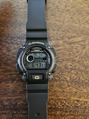 Casio G-Shock DW9052-1BCG  Digital Watch 200m WR Alarm Calendar Stopwatch Timer
