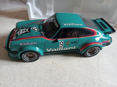 RARISSIMA Schuco 1/18 Porsche 934 RSR #9 
