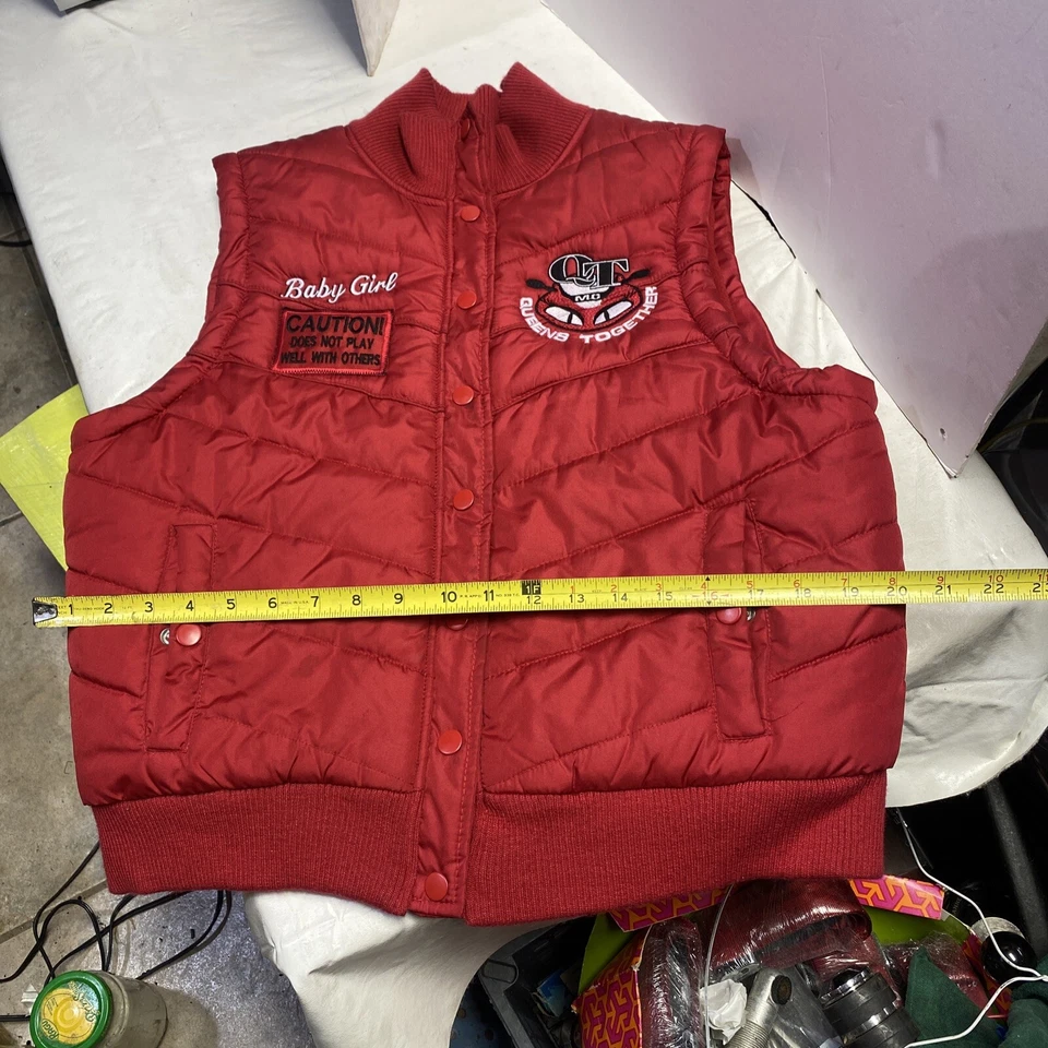 Women's Red Embroidered Logo Biker Motorcycle Vest Large QTMC 2003 NC. Baby Girl - Image 3 of 4