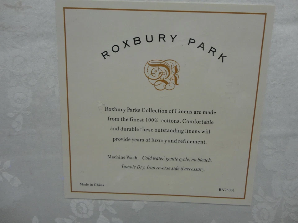 NEW Roxbury Park - King Duvet Cover Set - Bone Rose Print - Image 4 of 4