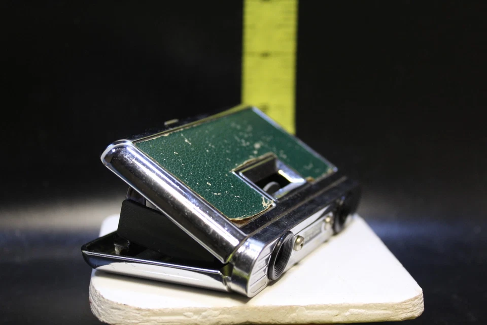 Eikow/Japan Coated Lens 2.5x25 m/m Colapseable Opera Glasses View Finder - Image 3 of 4