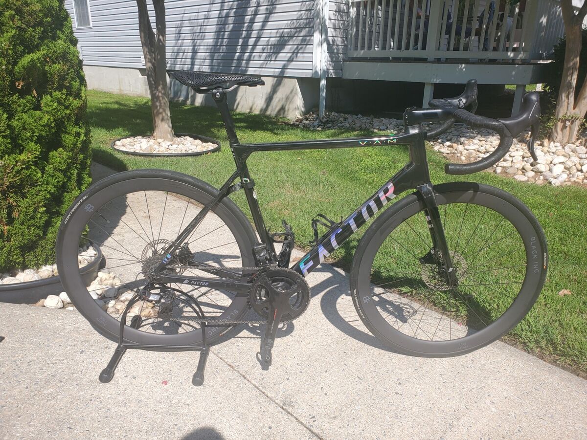 Factor 02 VAM, 56 cm Carbon Road Bike w/Disc Brakes | eBay Factor 02 VAM, 56 cm Carbon Road Bike w/Disc Brakes | eBay