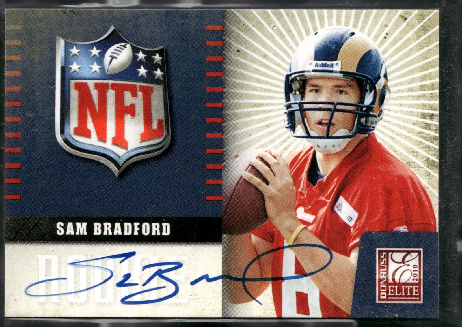 Sam Bradford Donruss Elite Rookie NFL Shield #32 Autograph
