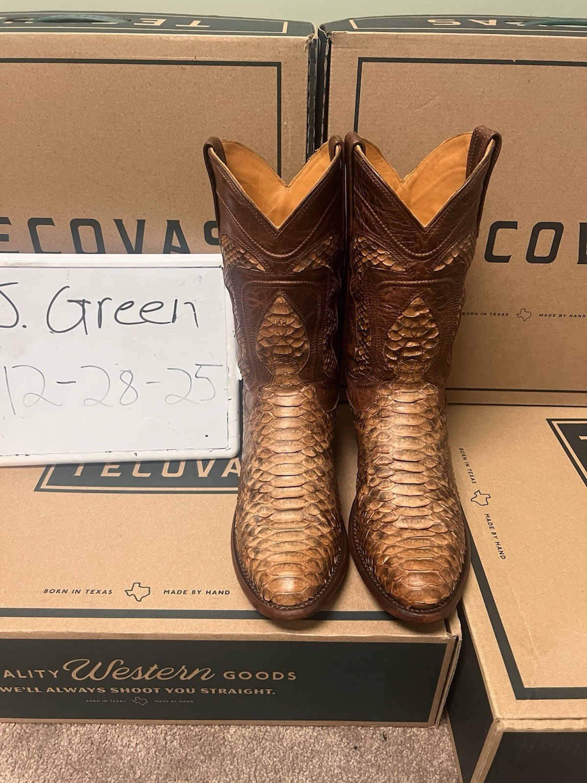 Tecovas Cartwright Craft Saddle Python Boots - 8.… - image 1