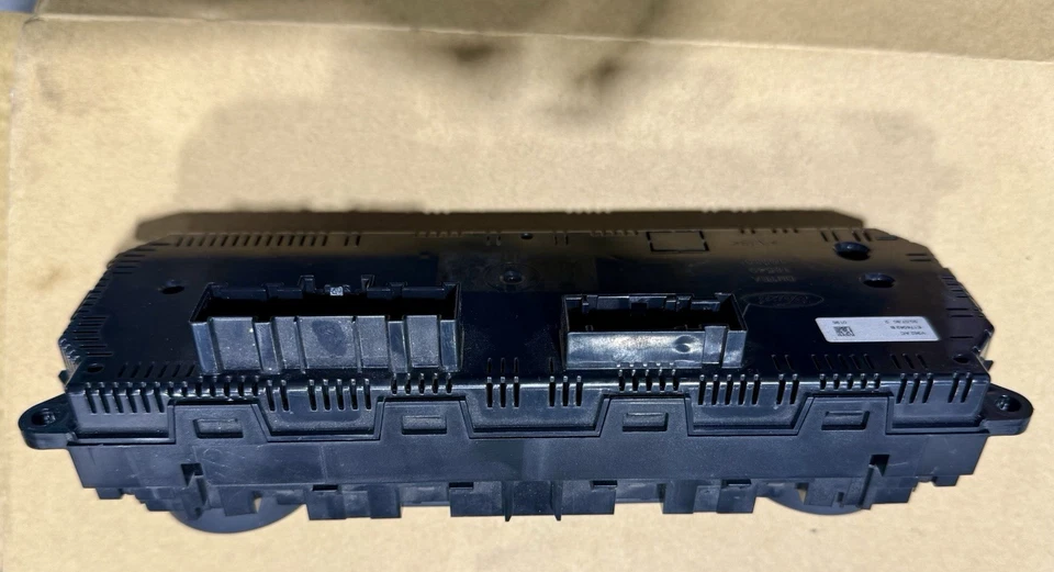 2020 - 2023 福特 Transit 150 气候交流加热器 温度控制 原始设备制造商 — 第 2/4 张图片