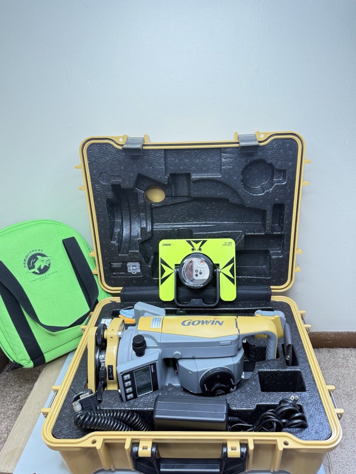 Topcon Gowin TKS-202R reflectorless total station