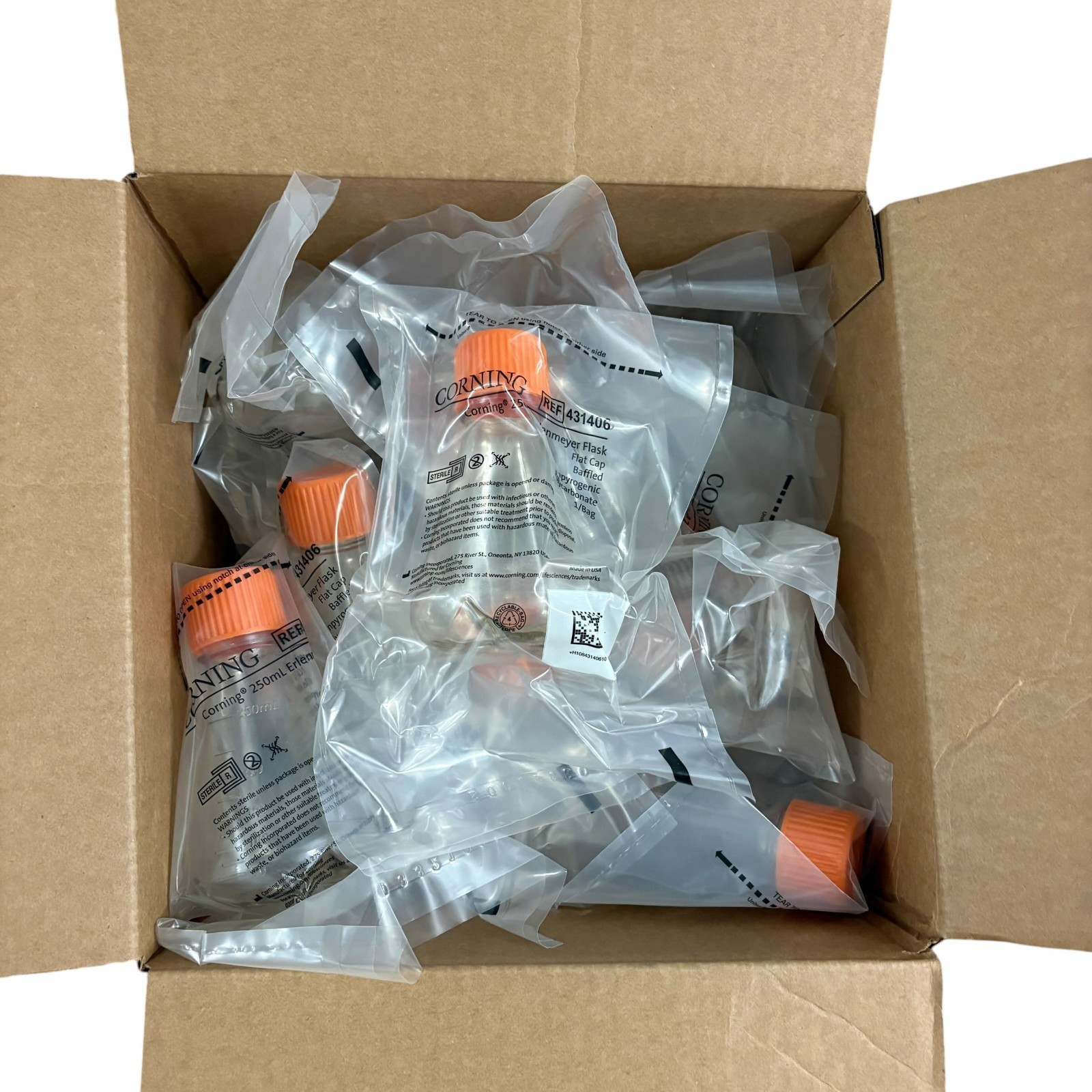 Corning 431406 250mL Sterile Erlenmeyer Flask Baffled PC Flat Cap Lot of 22