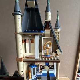 LEGO Harry Potter Astronomy Tower only/ no minifigures