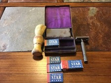 Antique Valet Auto Strop Safety Razor Kit: USA: Brass Colored Tin Box
