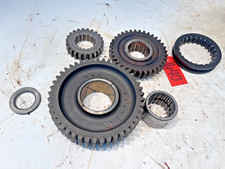 1976 International Ih 1586 Tractor Transmission Pinion Shaft Gears 67767c1