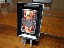 HARLEY DAVIDSON SKULLS CHAINS FLAMES ZIPPO LIGHTER MINT IN BOX