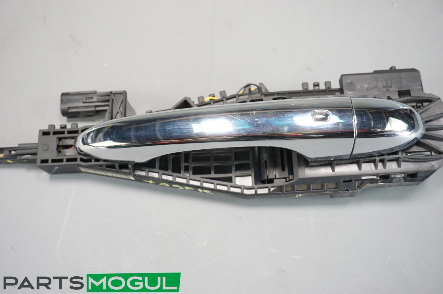 14-21 Maserati Ghibli Front Right Passenger Side Exterior Door Handle OEM