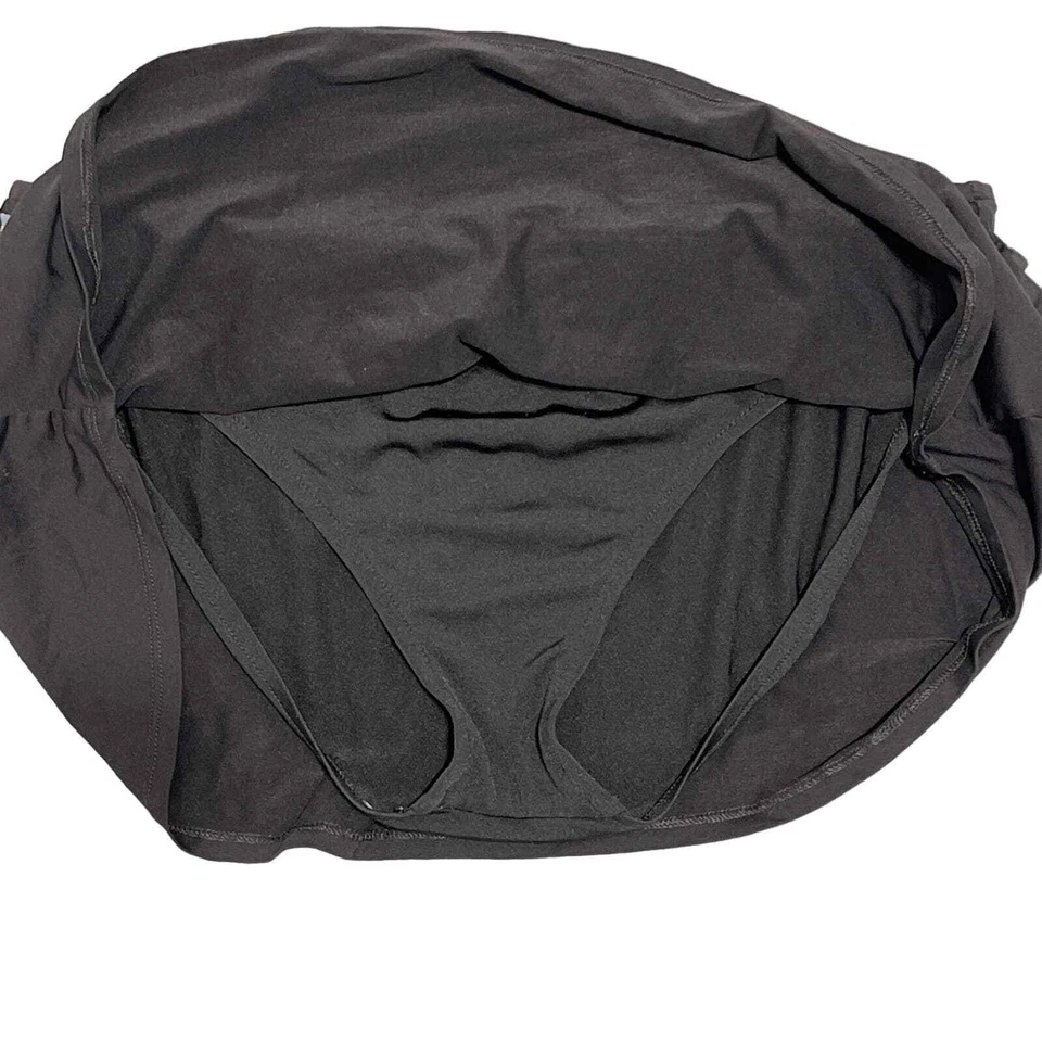 Falda de Natación Nautica Negra con Cinturón Azul y Blanco Talla 12 Usada Foto 2 de 4