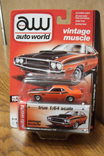 2015 AUTO WORLD Vintage Muscle 1970 Dodge Challenger T/A R4 64032