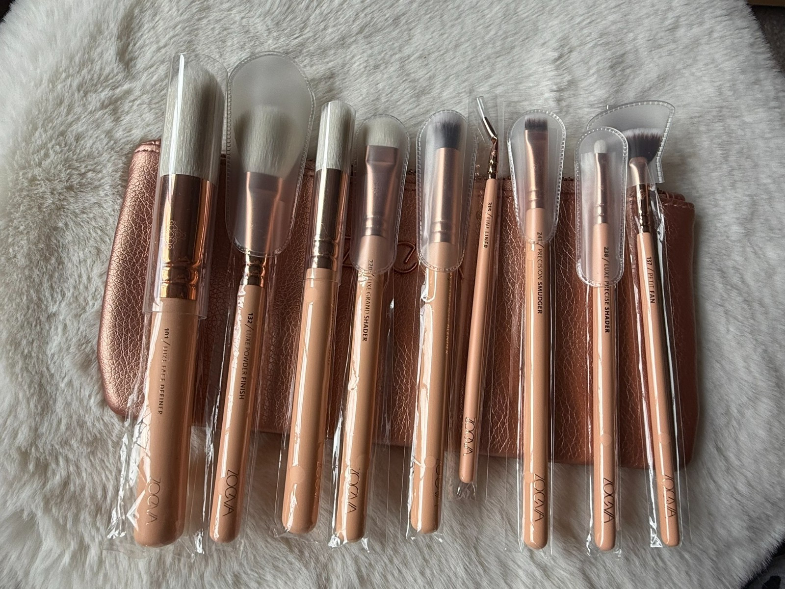 Genuine ZOEVA Rose Golden 9 x Luxe Brushes 101 definer 145 105 241 220 New + bag