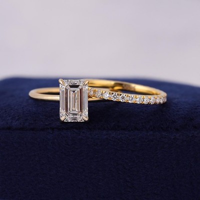IGI Lab Grown Diamond Damen Ring Set Smaragdschliff 2,60 Ct E F VS 14K Gelbgold